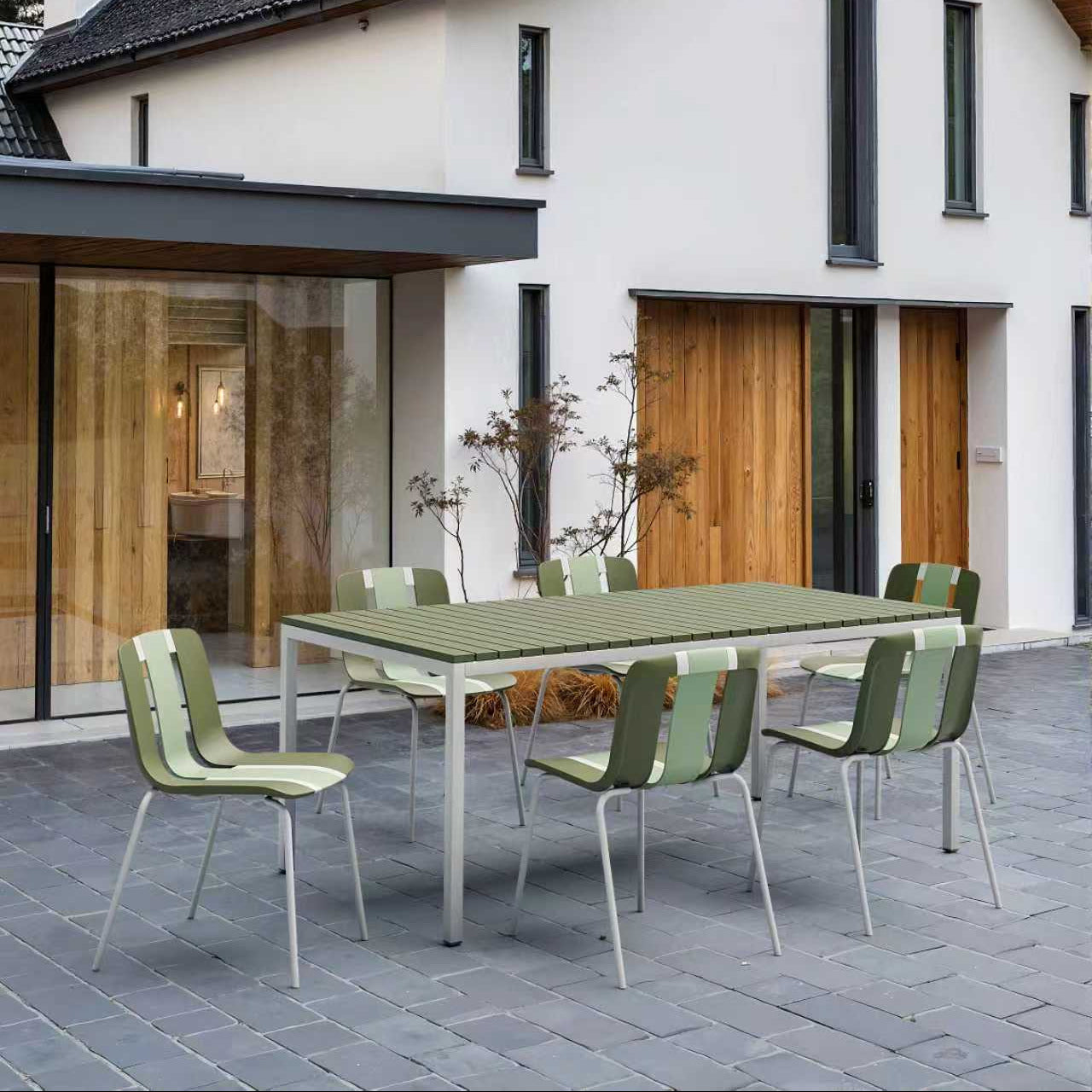Chaise Slide